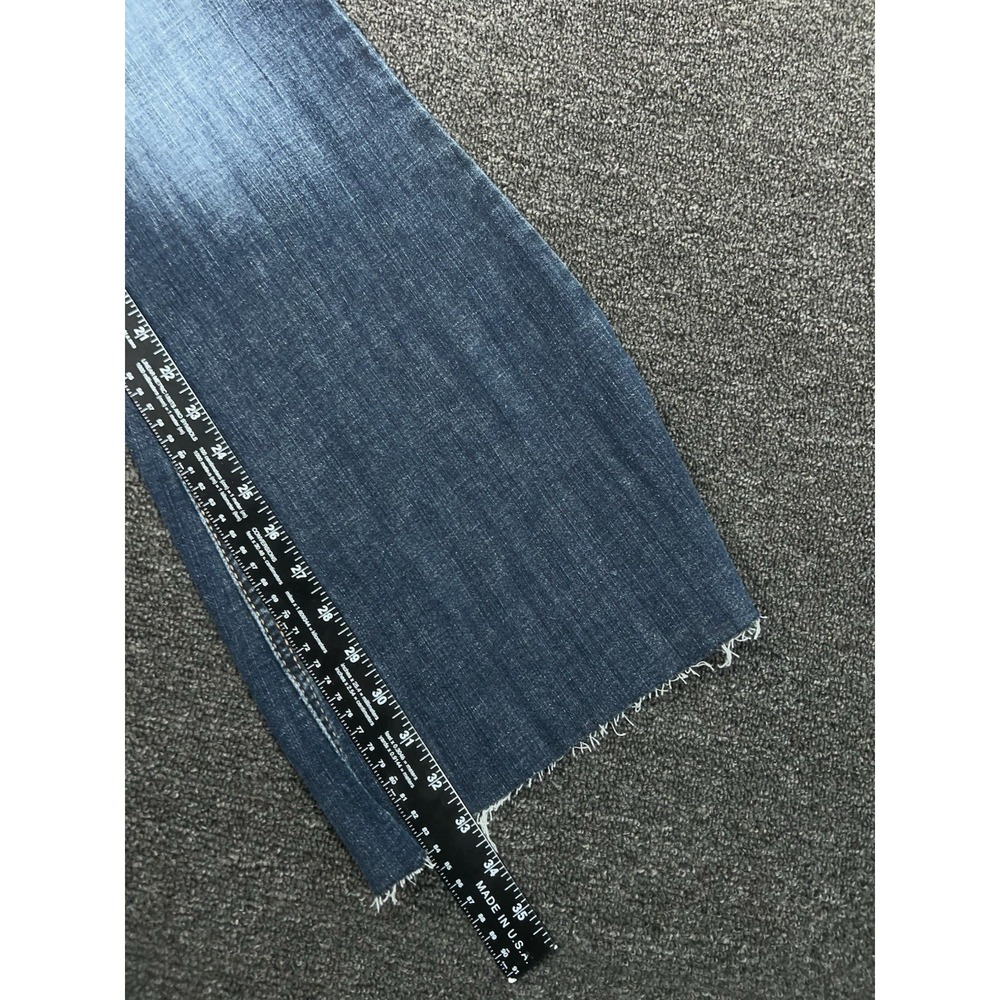 Ariat Perfect Rise Flare Jeans Women 30R Blue Denim Bell Bottoms Western Stretch - Picture 9 of 9
